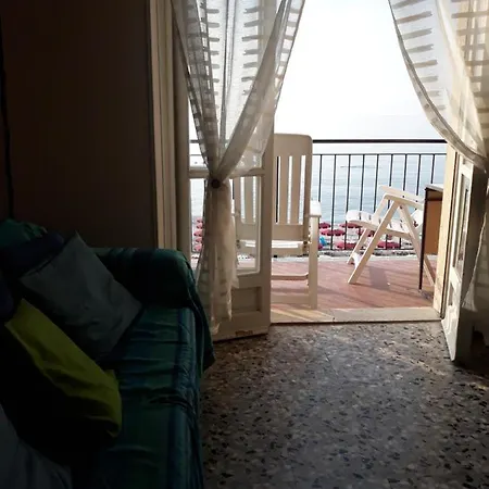 Appartamento Borghetto Mare * 보르게토 산토 스피리토